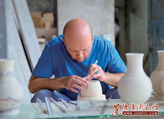 ������<a href=