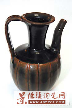 編 號: 1501987 攝影作者: 文件名:yzbyyh56253.jpg 文件大小:18K 高 X 寬:350 X 233 說明:yzbyyh56253.jpg